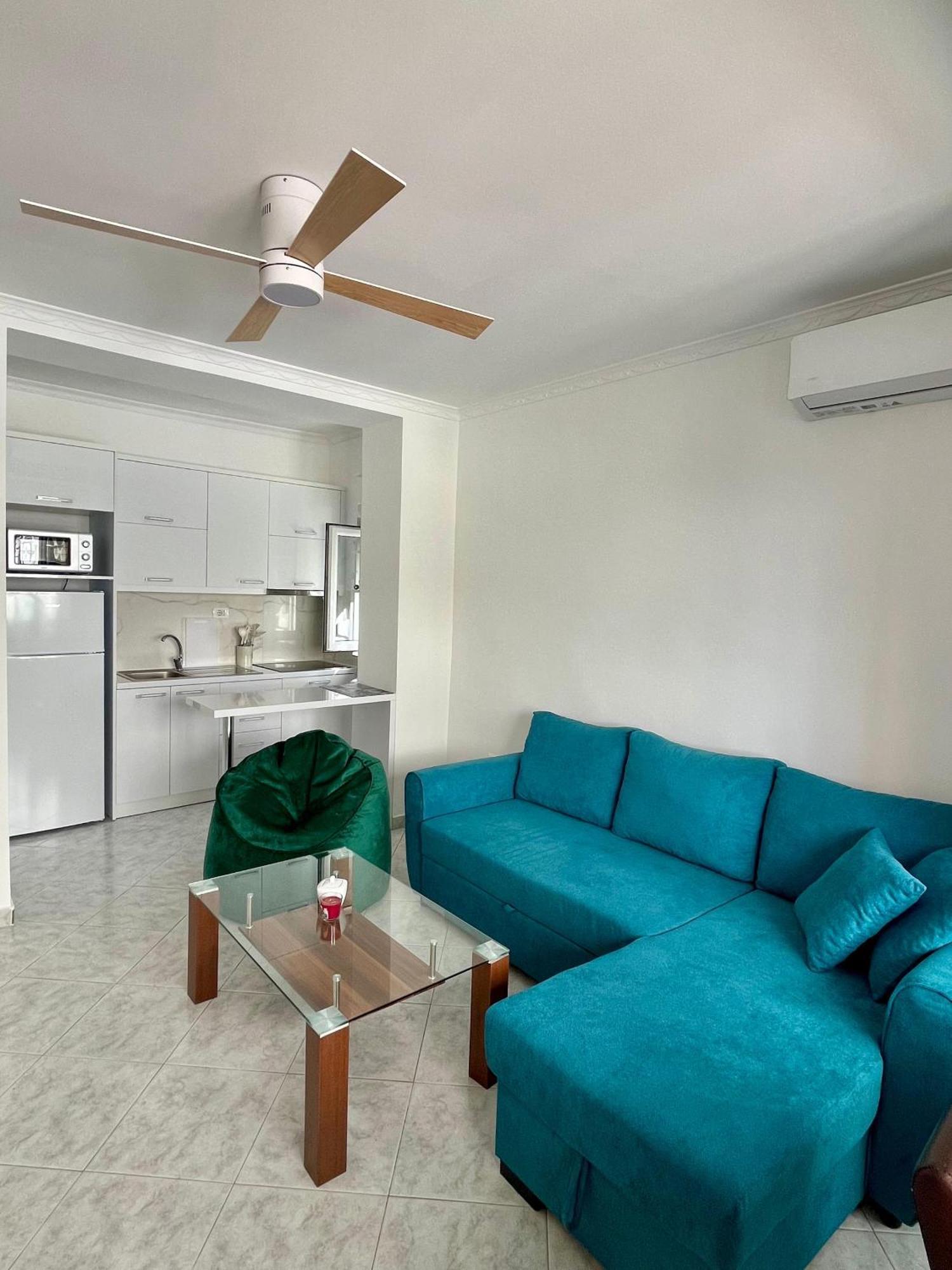 Charm Hideaway Apartment Tirana