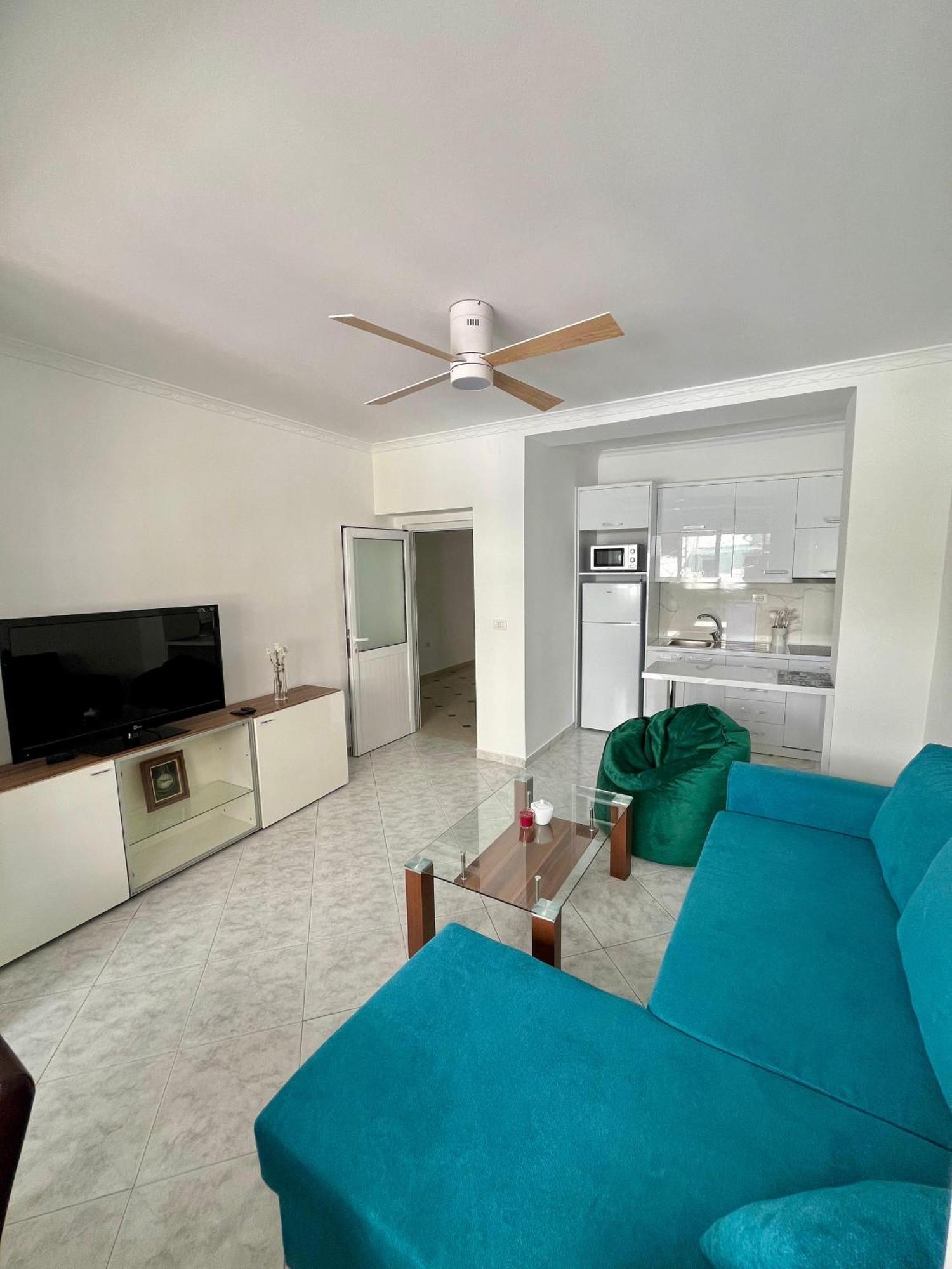 Charm Hideaway Apartment Tirana